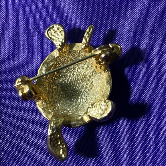 Vintage Turtle Gold-tone Blue/Green Enamel Body Rhinestones Broach with red eyes - Picture 3 of 6